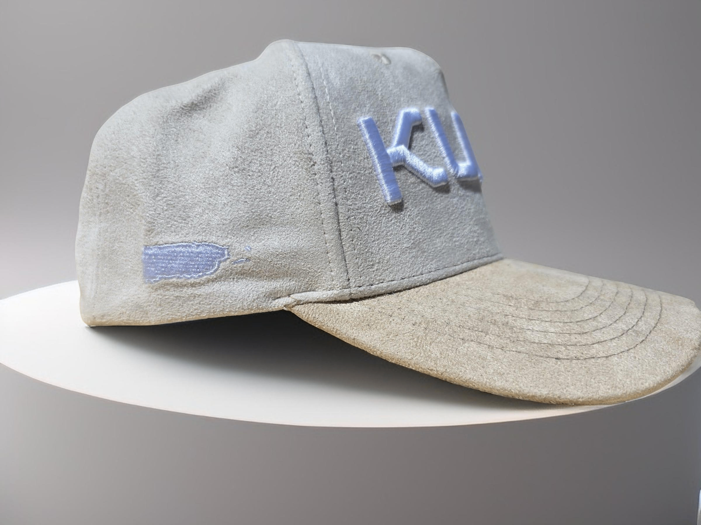 KURA Gorra Minimalista (crema)