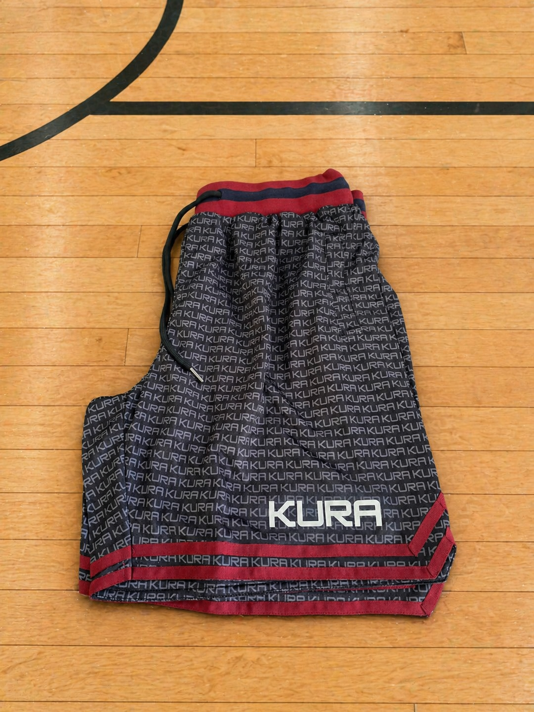 Kura Sport Short